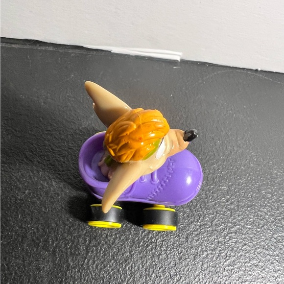 Burger King Disney’s Oliver & Company Tito Mouse in Roller Skate Figure - Picture 7 of 7